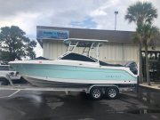 Used 2017 Robalo 247 DC for sale