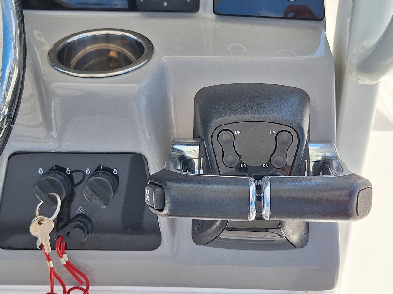 Center console is an open hull boat where the console of the boat is in the center. The boat deck surrounds the console so that a person can walk all around the boat from stern to bow with ease. Most center consoles are powered by outboard motors.